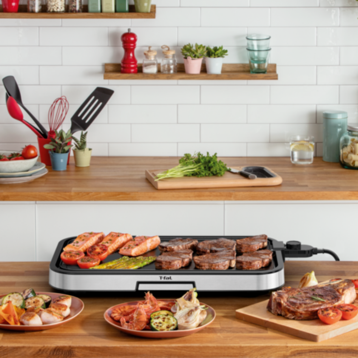 XL Electric Griddle, Family sized, Non-Stick Coating